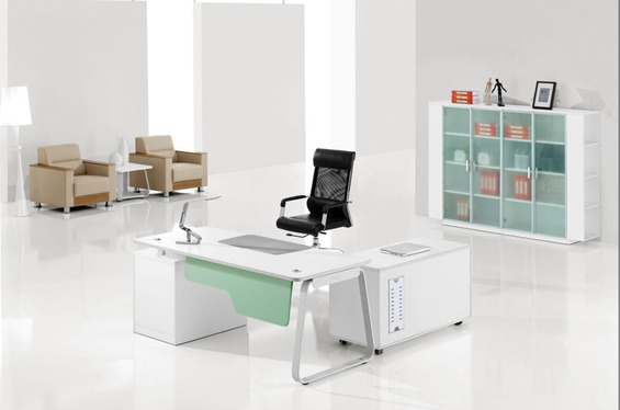 現代辦公桌
